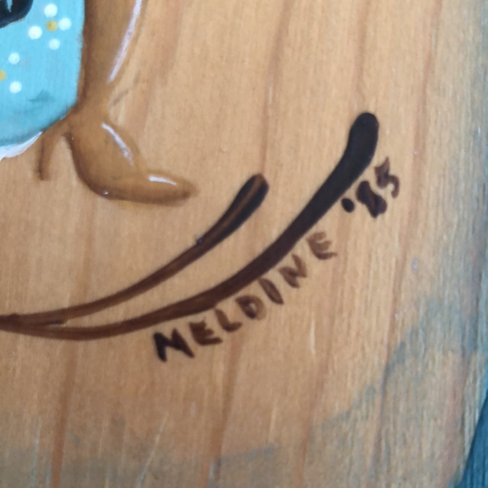 Vintage Folk art hand-painted cutting board wall hanging. - Picture 3 of 6